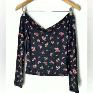 Black Pink Floral V-Neck Long Sleeve Small Witchy Emo Goth Romantic Feminine Top